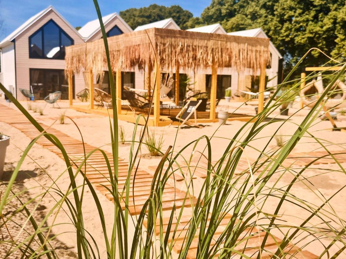 Lulu Holiday Resort Domki Z Podgrzewanym Basenem Mielno  Zewnętrze zdjęcie