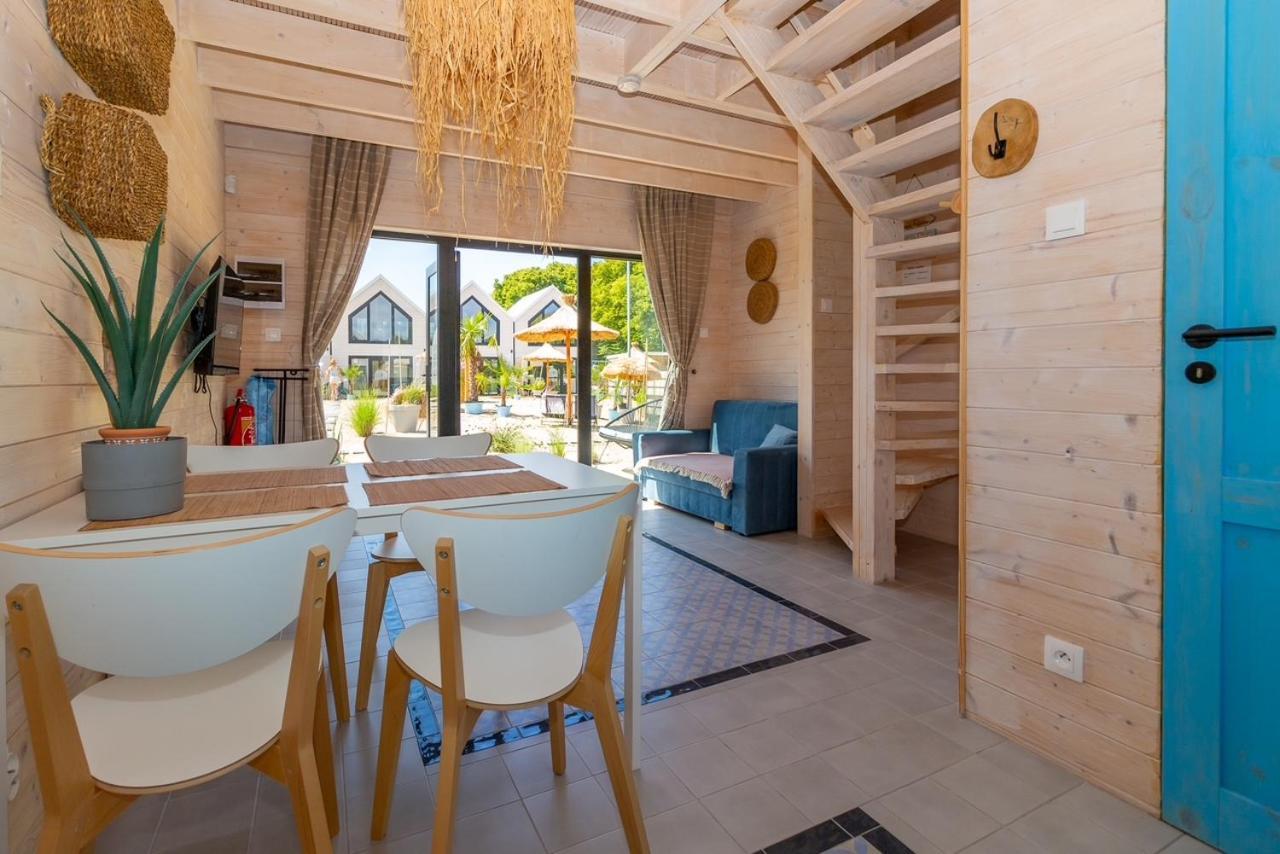 Lulu Holiday Resort Domki Z Podgrzewanym Basenem Mielno  Zewnętrze zdjęcie